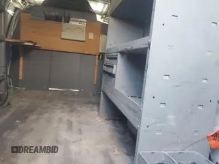 2019 Chevrolet Express Cargo с VIN 1GCWGAFP1K1145142, выставлен на аукционе IAAI как лот 42613499 с пробегом 135 530 миль миль и . История ставок и продаж доступна на DreamBid. Изображение 15.