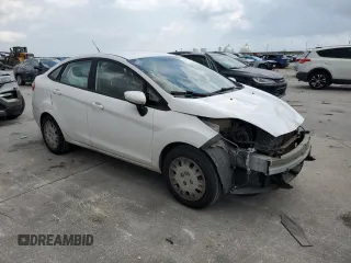 2018 Ford Fiesta S z VIN 3FADP4AJ8JM103604, wystawiony jako Copart lot #60531945 z przebiegiem 173 027 mil mil oraz Szkoda całkowita • Salvage title. Historia ofert i sprzedaży dostępna na DreamBid. Obrazek 4.