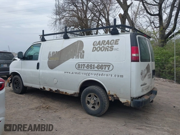 2004 Chevrolet Express Cargo z VIN 1GCFG15X141175066, wystawiony jako IAAI lot #42072307 z przebiegiem 279 939 mil mil oraz . Historia ofert i sprzedaży dostępna na DreamBid. Obrazek 14.