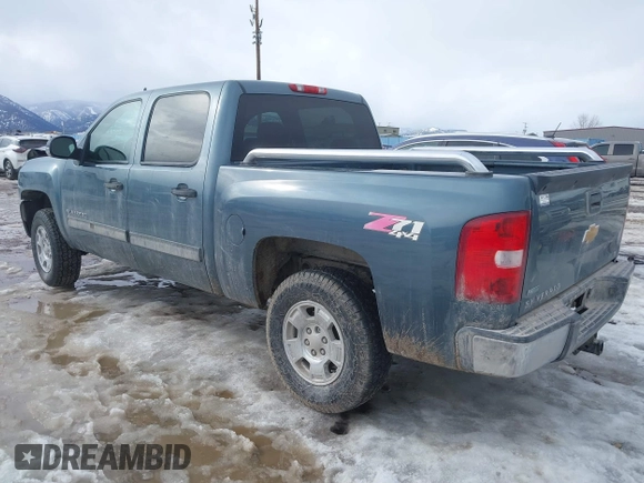 2011 Chevrolet Silverado 1500 LT with VIN 3GCPKSE30BG189500, listed as a IAAI auction lot 41657850 with 147,460 mi miles and . Bid and sale history available at DreamBid. Image 3.