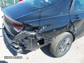 2024 Hyundai Elantra SEL with VIN KMHLM4DG0RU640615, listed as a IAAI auction lot 41822713 with 32,610 mi miles. Bid and sale history available at carsss.com. Image 18.
