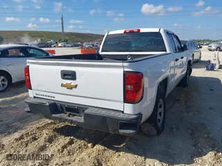 2015 Chevrolet Silverado 1500 LS with VIN 1GCRCPEH5FZ261814, listed as a IAAI auction lot 41416944 with 152,026 mi miles. Bid and sale history available at carsss.com. Image 4.