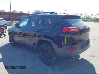 2016 Jeep Cherokee Latitude with VIN 1C4PJLCB6GW184264, listed as a IAAI auction lot 41783299 with 187,767 mi miles. Bid and sale history available at carsss.com. Image 3.