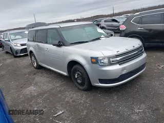 2016 Ford Flex SE with VIN 2FMGK5B80GBA12646, listed as a IAAI auction lot 41141786 with 100,000 mi miles. Bid and sale history available at carsss.com. Image 1.