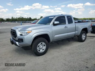 2023 Toyota Tacoma SR с VIN 3TYSX5ENXPT018099, выставлен на аукционе Copart как лот 52520145 с пробегом 15 640 миль миль и Списание • Salvage title. История ставок и продаж доступна на DreamBid. Изображение 1.