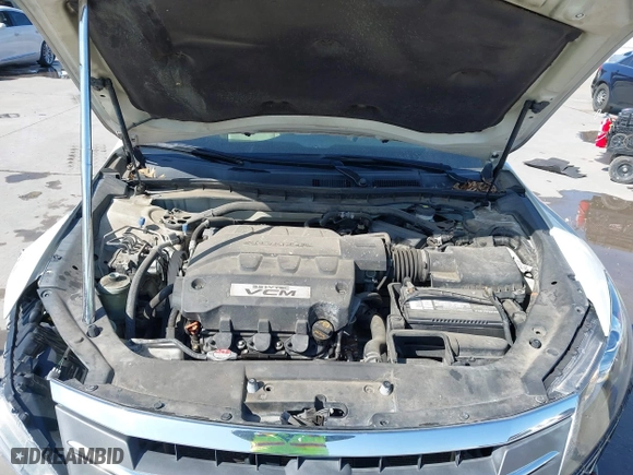 2012 Honda Crosstour EX-L with VIN 5J6TF1H54CL006690, listed as a IAAI auction lot 42001496 with 129,878 mi miles. Bid and sale history available at carsss.com. Image 10.