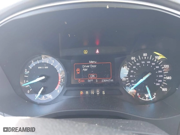 2014 Ford Fusion SE with VIN 3FA6P0H71ER178889, listed as a IAAI auction lot 41883131 with 236,447 mi miles. Bid and sale history available at carsss.com. Image 7.