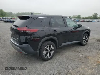 2021 Nissan Rogue SV z VIN 5N1AT3BB9MC848809, wystawiony jako Copart lot #57432525 z przebiegiem 32 953 mil mil oraz Szkoda całkowita • Salvage title. Historia ofert i sprzedaży dostępna na DreamBid. Obrazek 3.