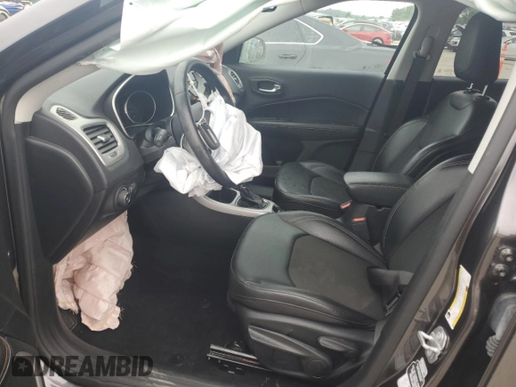 2019 Jeep Compass Latitude with VIN 3C4NJCBB8KT855148, listed as a Copart auction lot 60451975 with 60,033 mi miles and Salvage title. Bid and sale history available at DreamBid. Image 7.