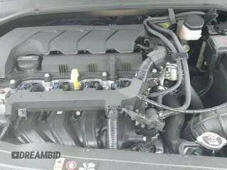 2025 Hyundai Venue SE z VIN KMHRB8A34SU401101, wystawiony jako IAAI lot #43191625 z przebiegiem 3 044 mil mil oraz . Historia ofert i sprzedaży dostępna na DreamBid. Obrazek 19.