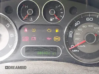 2008 Ford Taurus X SEL с VIN 1FMDK02W88GA01487, выставлен на аукционе IAAI как лот 42391972 с пробегом 202 923 миль миль и . История ставок и продаж доступна на DreamBid. Изображение 7.