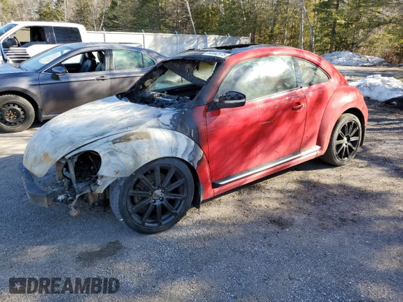 2012 Volkswagen Beetle 2.0T Turbo with VIN 3VWV67AT4CM650969, listed as a Copart auction lot 50582975 with 0 mi miles and Non Repairable. Bid and sale history available at carsss.com. Image 1.