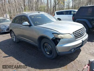 2005 Infiniti FX35 with VIN JNRAS08W85X218158, listed as a IAAI auction lot 41991927 with 266,791 mi miles. Bid and sale history available at carsss.com. Image 1.