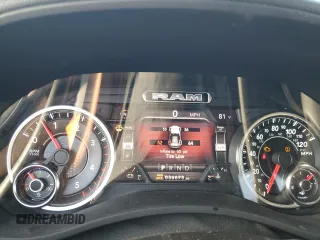 2019 Ram 2500 Lone Star z VIN 3C6UR5MLXKG661632, wystawiony jako Copart lot #84645504 z przebiegiem 36 673 mil mil oraz Nie do naprawy • Non repairable. Historia ofert i sprzedaży dostępna na DreamBid. Obrazek 9.
