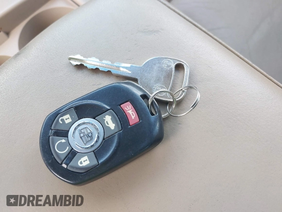 2005 Cadillac STS z VIN 1G6DW677750171537, wystawiony jako IAAI lot #42270330 z przebiegiem 126 889 mil mil oraz . Historia ofert i sprzedaży dostępna na DreamBid. Obrazek 11.