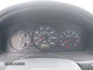 2000 Mazda Protege DX z VIN JM1BJ2225Y0211691, wystawiony jako IAAI lot #42464257 z przebiegiem 176 457 mil mil oraz . Historia ofert i sprzedaży dostępna na DreamBid. Obrazek 7.