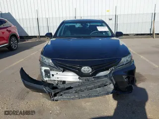 2018 Toyota Camry LE with VIN 4T1B11HK0JU667187, listed as a IAAI auction lot 41816582 with 119,692 mi miles. Bid and sale history available at carsss.com. Image 13.