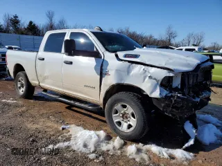 2019 Ram 2500 Tradesman with VIN 3C6UR5CL8KG518423, listed as a Copart auction lot 74424054 with 200,927 mi miles and Salvage Title. Bid and sale history available at carsss.com. Image 4.