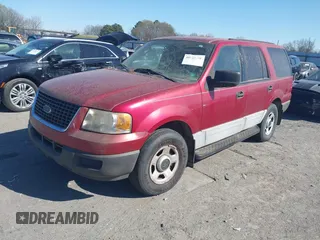 2004 Ford Expedition XLS with VIN 1FMRU13W74LA41727, listed as a IAAI auction lot 41823406 with 276,425 mi miles. Bid and sale history available at carsss.com. Image 2.