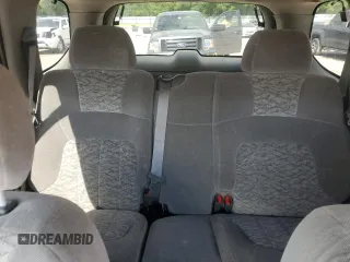 2002 GMC Envoy SLT z VIN 1GKDS13S722253150, wystawiony jako Copart lot #56255185 z przebiegiem 174 198 mil mil oraz Szkoda całkowita • Salvage title. Historia ofert i sprzedaży dostępna na DreamBid. Obrazek 10.