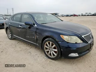 2008 Lexus LS 460 z VIN JTHBL46F385082774, wystawiony jako Copart lot #57446015 z przebiegiem 195 602 mil mil oraz Szkoda całkowita • Salvage title. Historia ofert i sprzedaży dostępna na DreamBid. Obrazek 4.