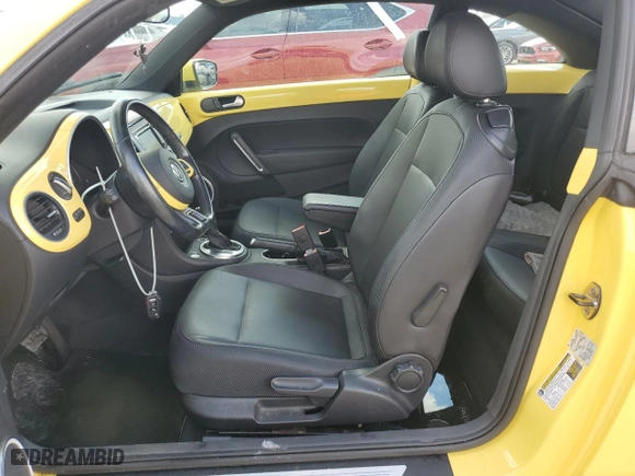 2012 Volkswagen Beetle 2.5L w/Sun/Sound/Nav PZEV with VIN 3VWJP7AT0CM637504, listed as a Copart auction lot 74178144 with 0 mi miles and Non Repairable. Bid and sale history available at carsss.com. Image 7.