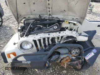 2005 Jeep Wrangler Rubicon with VIN 1J4FA69S45P354546, listed as a Copart auction lot 69804164 with 92,183 mi miles and Clean Title. Bid and sale history available at carsss.com. Image 11.