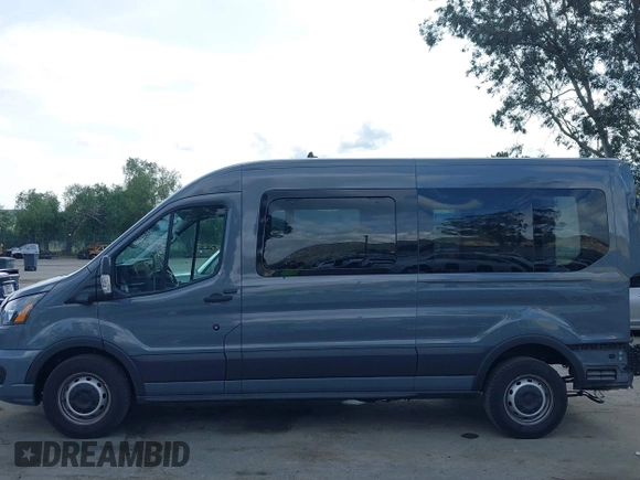2023 Ford Transit Passenger XL with VIN 1FBAX2C82PKB58582, listed as a IAAI auction lot 41898895 with 16,416 mi miles and . Bid and sale history available at DreamBid. Image 14.