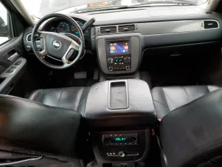 2008 Chevrolet Suburban LT w/2LT with VIN 3GNFK16388G188373, listed as a Copart auction lot 45230665 with 188,112 mi miles and Salvage Title. Bid and sale history available at carsss.com. Image 8.