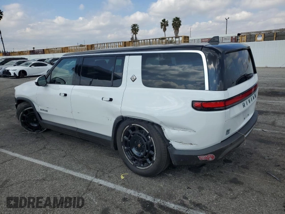 2025 Rivian R1S Adventure z VIN 7PDSGBBA1SN051768, wystawiony jako Copart lot #43838115 z przebiegiem 4875 mil mil oraz Szkoda całkowita • Salvage title. Historia ofert i sprzedaży dostępna na DreamBid. Obrazek 2.