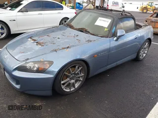 2005 Honda S2000 с VIN JHMAP21485S001159, выставлен на аукционе IAAI как лот 38590034 с пробегом Не указан миль и . История ставок и продаж доступна на DreamBid. Изображение 2.