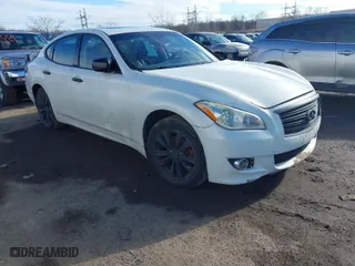 2011 Infiniti M37 with VIN JN1BY1AR5BM375076, listed as a IAAI auction lot 41225889 with 153,465 mi miles. Bid and sale history available at carsss.com. Image 1.