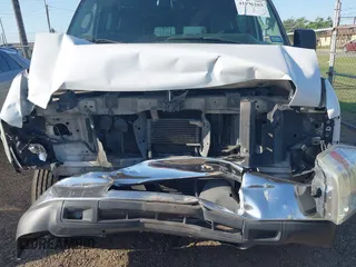 2014 Ford Econoline Wagon XL with VIN 1FBSS3BLXEDA86613, listed as a IAAI auction lot 41996263 with 238,848 mi miles. Bid and sale history available at carsss.com. Image 6.