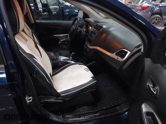 2019 Dodge Journey SE Value with VIN 3C4PDCABXKT746997, listed as a IAAI auction lot 41465416 with 79,020 mi miles and . Bid and sale history available at DreamBid. Image 5.
