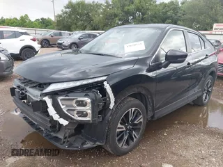 2024 Mitsubishi Eclipse Cross SE with VIN JA4ATWAA4RZ034659, listed as a IAAI auction lot 42670533 with 33,398 mi miles and . Bid and sale history available at DreamBid. Image 18.