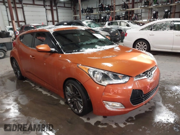 2012 Hyundai Veloster w/Gray Int z VIN KMHTC6AD6CU076954, wystawiony jako IAAI lot #41006441 z przebiegiem 73 767 mil mil oraz . Historia ofert i sprzedaży dostępna na DreamBid. Obrazek 1.