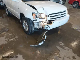 2003 Toyota Highlander with VIN JTEHF21A430153629, listed as a IAAI auction lot 41334411 with 236,557 mi miles. Bid and sale history available at carsss.com. Image 6.