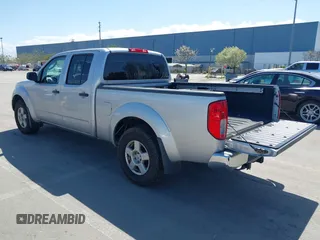2007 Nissan Frontier SE with VIN 1N6AD09W27C460136, listed as a IAAI auction lot 41929072 with 178,421 mi miles. Bid and sale history available at carsss.com. Image 3.