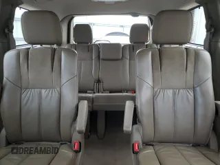 2016 Chrysler Town & Country Limited Platinum with VIN 2C4RC1GG3GR119863, listed as a Copart auction lot 71762174 with 104,555 mi miles and Salvage Title. Bid and sale history available at carsss.com. Image 10.