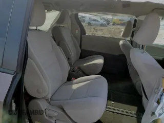 2020 Toyota Sienna LE с VIN 5TDJZ3DCXLS244904, выставлен на аукционе Copart как лот 49232455 с пробегом 125 791 миль миль и На запчасти • Non repairable. История ставок и продаж доступна на DreamBid. Изображение 11.
