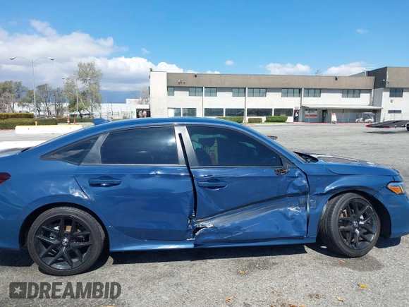 2025 Honda Civic Sport z VIN 2HGFE2F50SH508592, wystawiony jako IAAI lot #41705638 z przebiegiem 14 530 mil mil oraz . Historia ofert i sprzedaży dostępna na DreamBid. Obrazek 6.