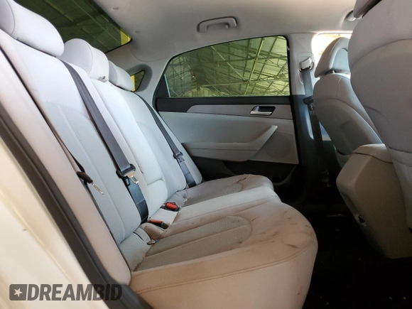 2015 Hyundai Sonata 2.4L SE with VIN 5NPE24AFXFH039085, listed as a Copart auction lot 55167135 with 97,231 mi miles and Clean Title. Bid and sale history available at carsss.com. Image 10.