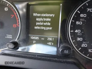 2015 Audi Q5 Premium Plus with VIN WA1LFAFP2FA092635, listed as a IAAI auction lot 41732845 with 104,585 mi miles. Bid and sale history available at carsss.com. Image 7.