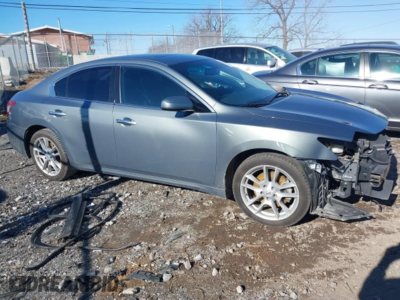 2010 Nissan Maxima 3.5 SV with VIN 1N4AA5AP8AC874810, listed as a IAAI auction lot 41333459 with 167,883 mi miles. Bid and sale history available at carsss.com. Image 1.