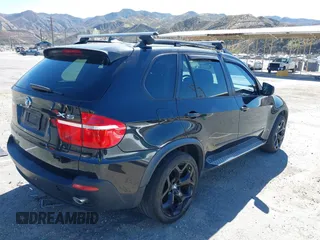 2010 BMW X5 35d with VIN 5UXFF0C5XALT77837, listed as a IAAI auction lot 41644437 with 145,583 mi miles. Bid and sale history available at carsss.com. Image 4.