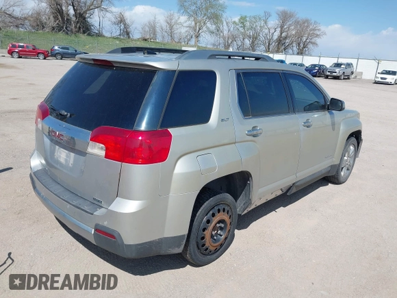 2012 GMC Terrain SLT-2 with VIN 2GKALWEK9C6138581, listed as a IAAI auction lot 42091343 with 172,607 mi miles. Bid and sale history available at carsss.com. Image 4.