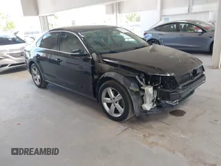 2015 Volkswagen Passat Sport с VIN 1VWBT7A30FC064531, выставлен на аукционе IAAI как лот 42158634 с пробегом 120 468 миль миль и . История ставок и продаж доступна на DreamBid. Изображение 1.