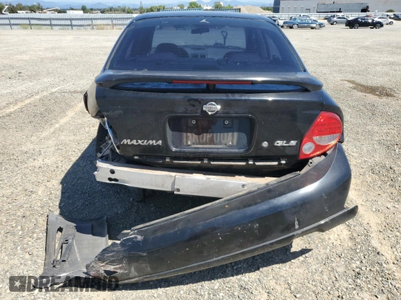 2000 Nissan Maxima GXE z VIN JN1CA31D6YT762114, wystawiony jako Copart lot #57908775 z przebiegiem 207 805 mil mil oraz Szkoda całkowita • Salvage title. Historia ofert i sprzedaży dostępna na DreamBid. Obrazek 6.