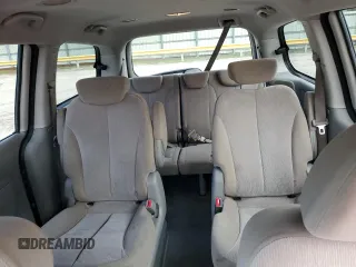 2010 Kia Sedona LX with VIN KNDMG4C38A6341851, listed as a Copart auction lot 72227594 with 174,164 mi miles and Salvage Title. Bid and sale history available at carsss.com. Image 10.