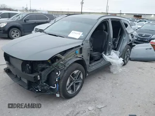 2025 Hyundai Tucson SEL Convenience with VIN 5NMJC3DE8SH455202, listed as a IAAI auction lot 41541338 with 5,911 mi miles. Bid and sale history available at carsss.com. Image 6.